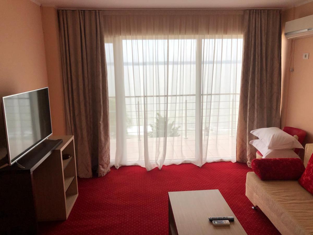 Hotel Romantic Mamaia Extérieur photo