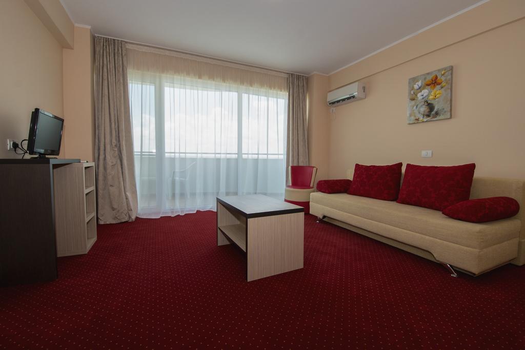 Hotel Romantic Mamaia Extérieur photo