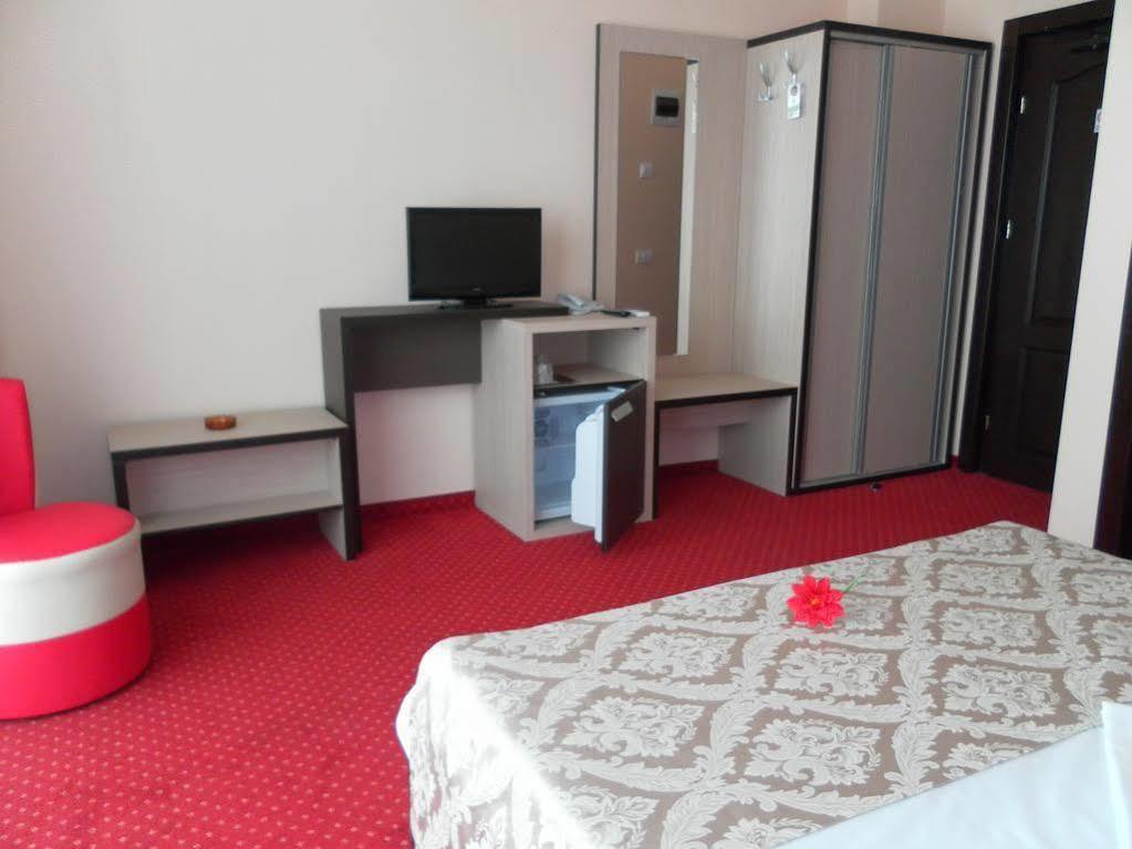 Hotel Romantic Mamaia Extérieur photo