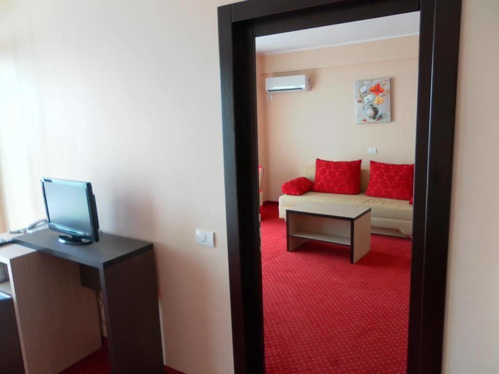 Hotel Romantic Mamaia Extérieur photo